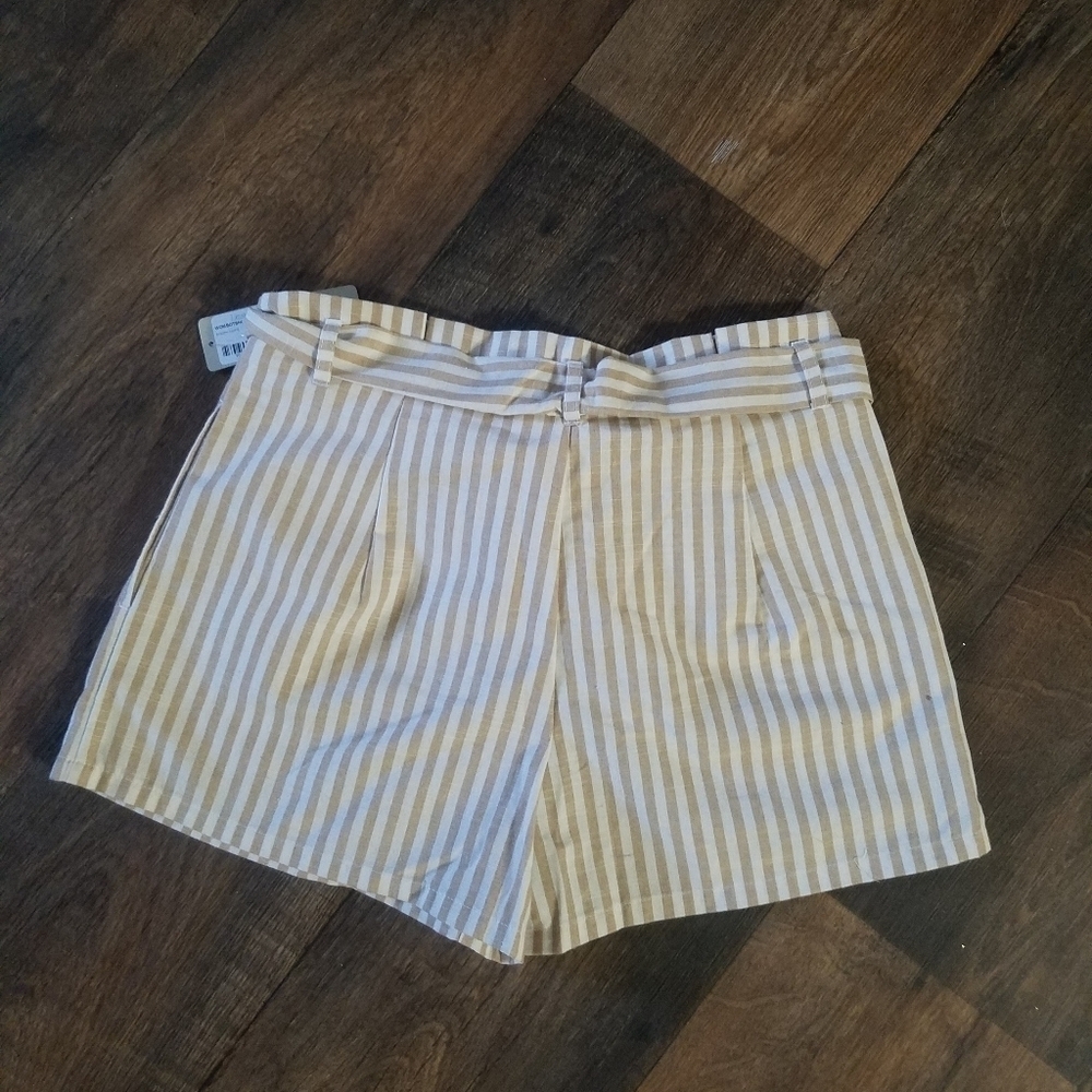 Lela sky tan and white striped paper-bag shorts - Picture 6 of 7